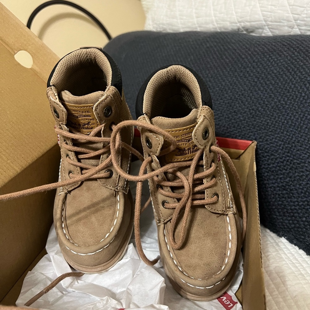 Levi's Kids Brown Boots